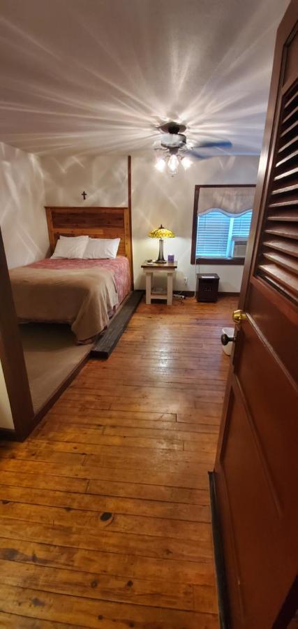 Hootie Creek Guest House Talihina Bagian luar foto